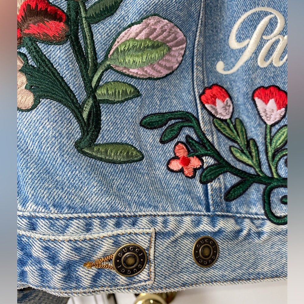 Authentic Shearling GUCCI Embroidered Denim Jacket - Picture 12 of 15
